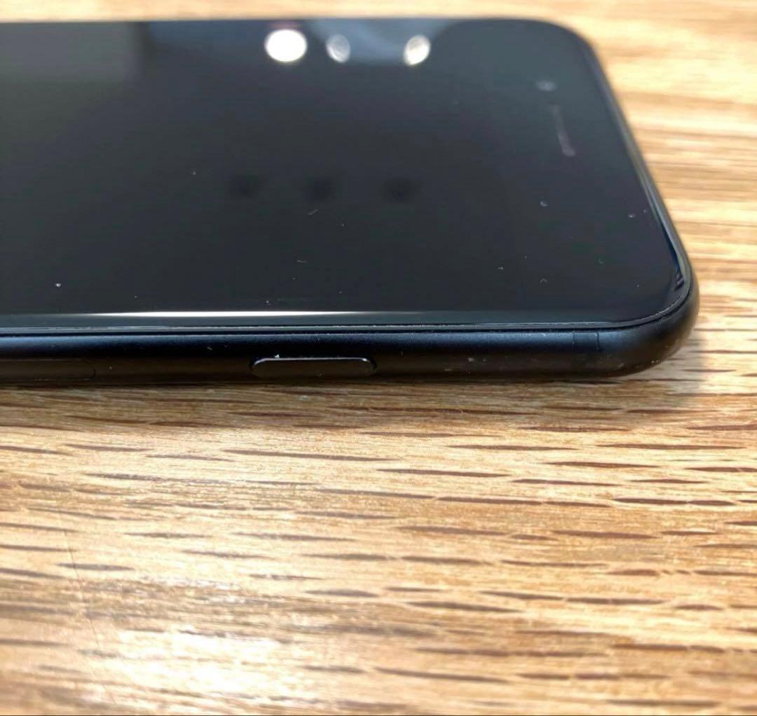 Apple iPhone SE第2世代　64GB ブラック　SIMフリー