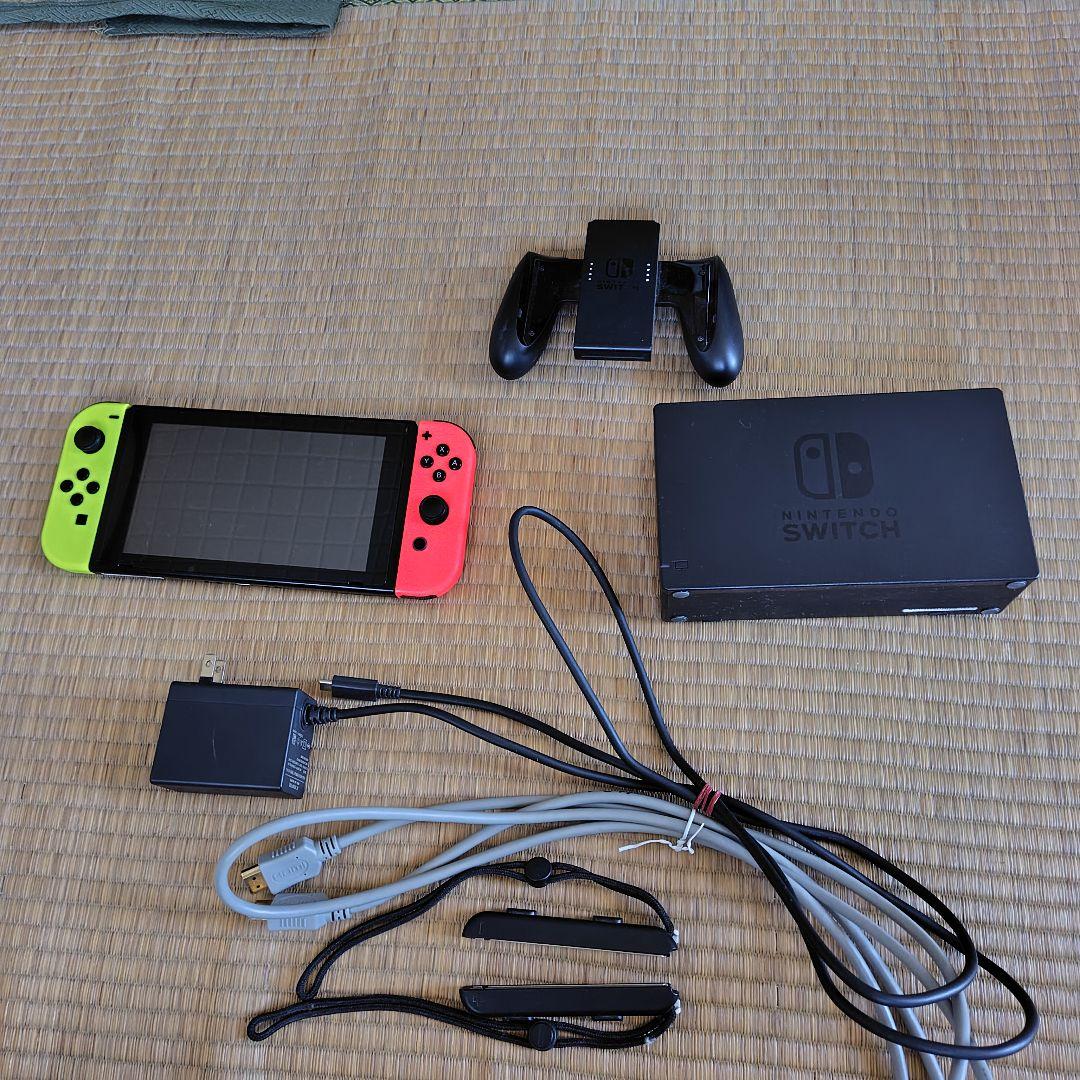 Nintendo Switch ネオンイエロー/ネオンレッド 本体 2017年製