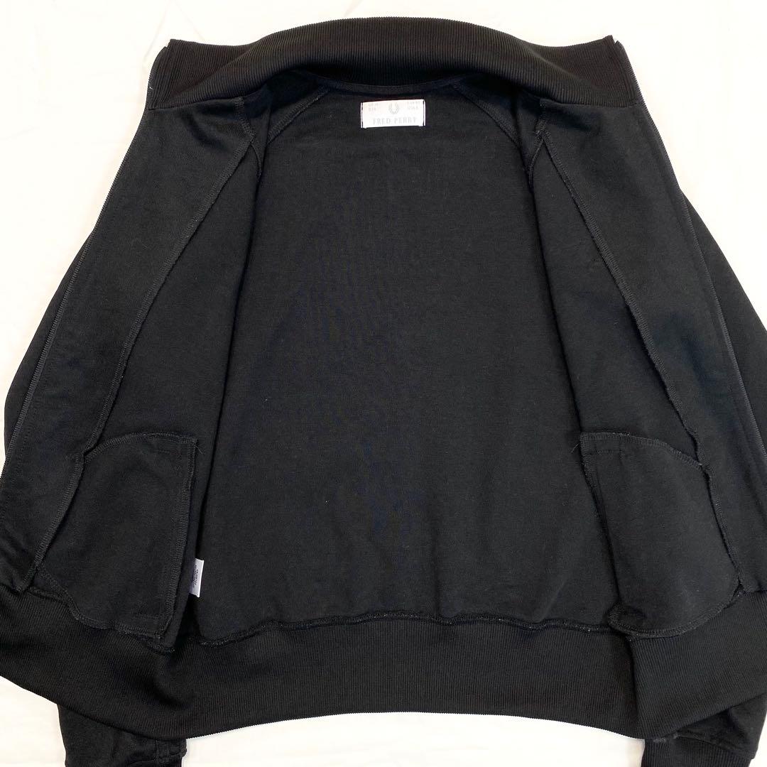 極美品✨ FRED PERRY トラックジャケット 月桂樹 短丈 ブラック