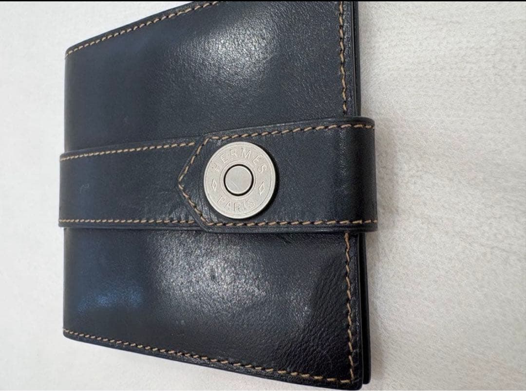 HERMES 黒 レザー 二つ折り財布