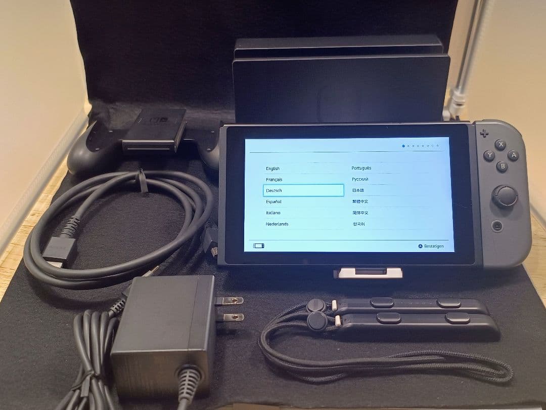 Nintendo Switch 本体 多言語対応