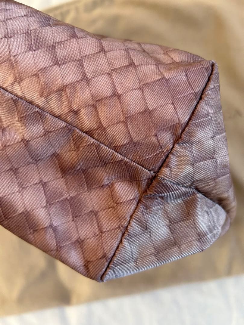 ボッテガヴェネタ イントレチャート プリント トートバッグ