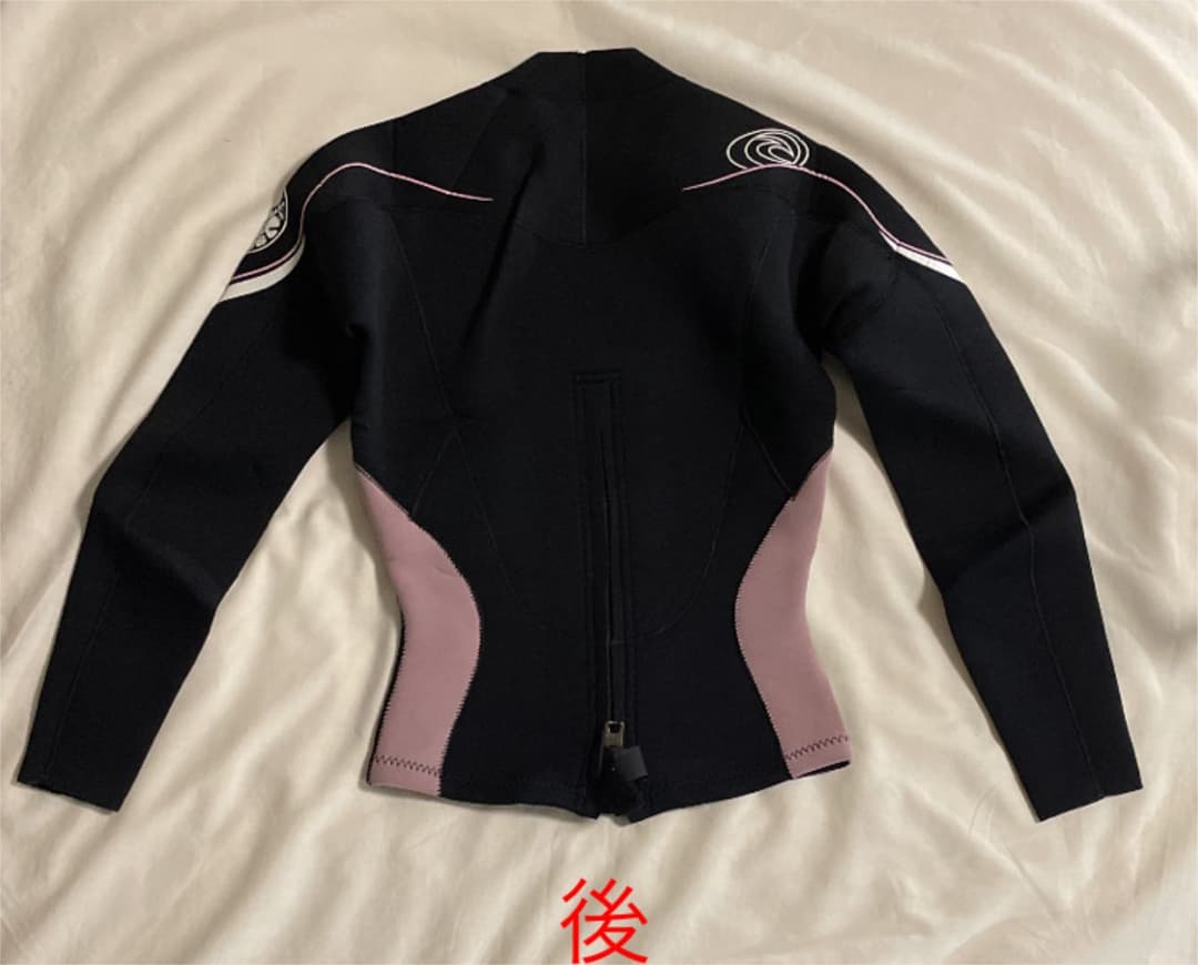 ウェットスーツ　上下（レディース用）