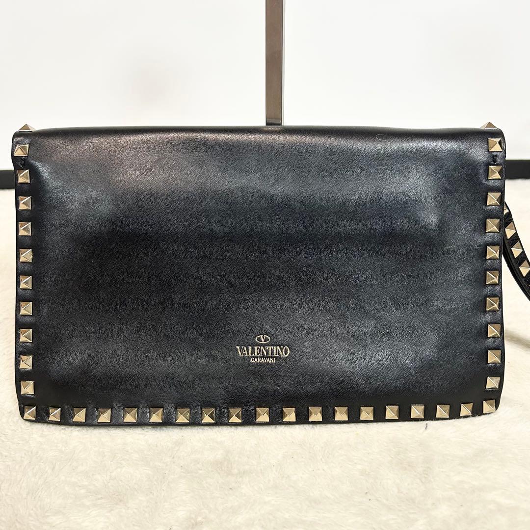 希少❗️VALENTINO GARAVANI ロックスタッズ　クラッチバック　黒