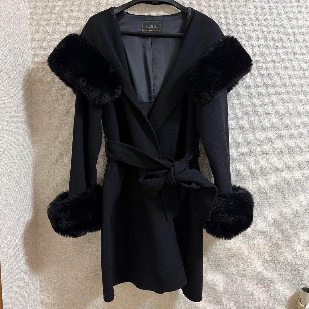 美品 グレースコンチネンタル リバーガウンフードコート36 黒 ブラック ファー