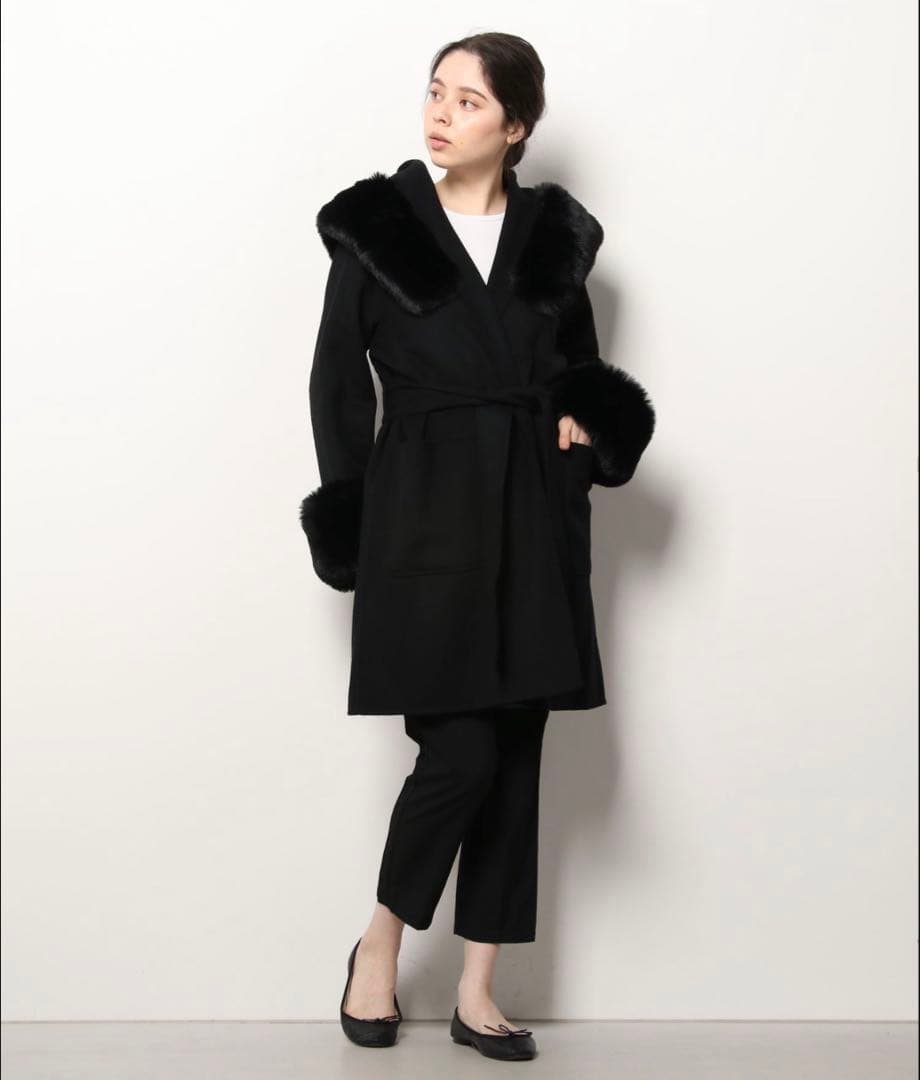 美品 グレースコンチネンタル リバーガウンフードコート36 黒 ブラック ファー