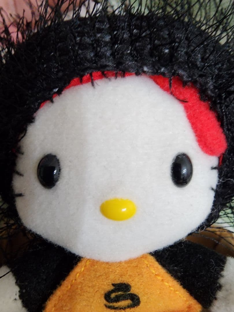 激レア　ご当地　うに　キティちゃんのマスコット