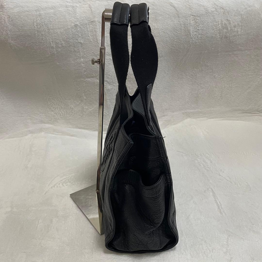 美品　トリーバーチ　トートバッグ　エンボスロゴ　レザー　ブラック　A4