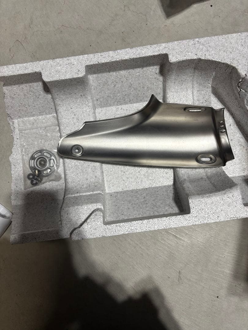 R1250GS/R1200GS　Akrapovic スリップオンマフラー