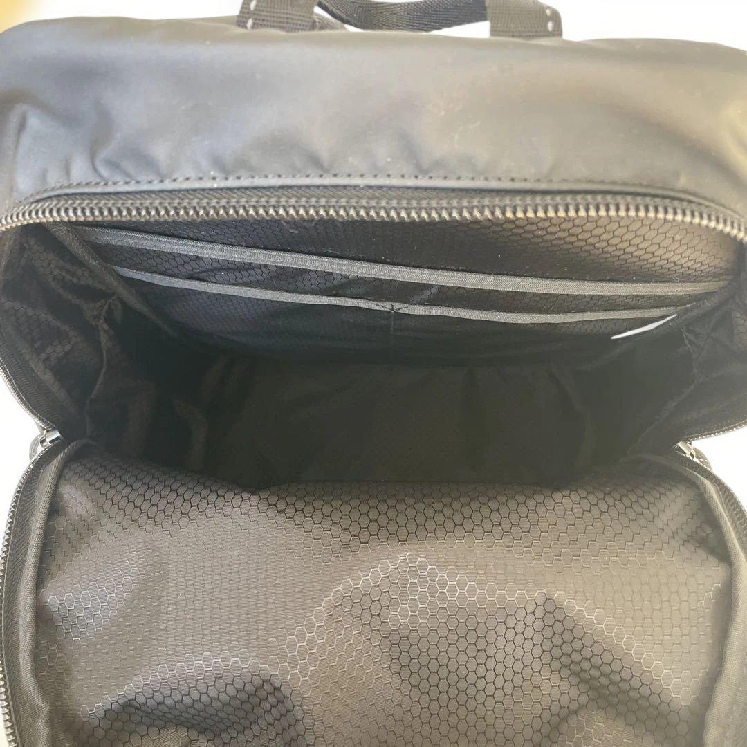 美品サムソナイト　レッド　ブラック　バックパック　リュック　バイアス