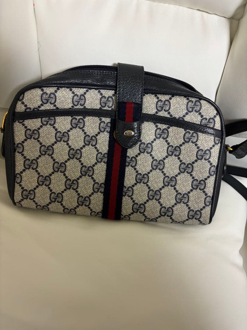 オールドグッチ シェリーライン GGスプリーム ショルダーバッグ