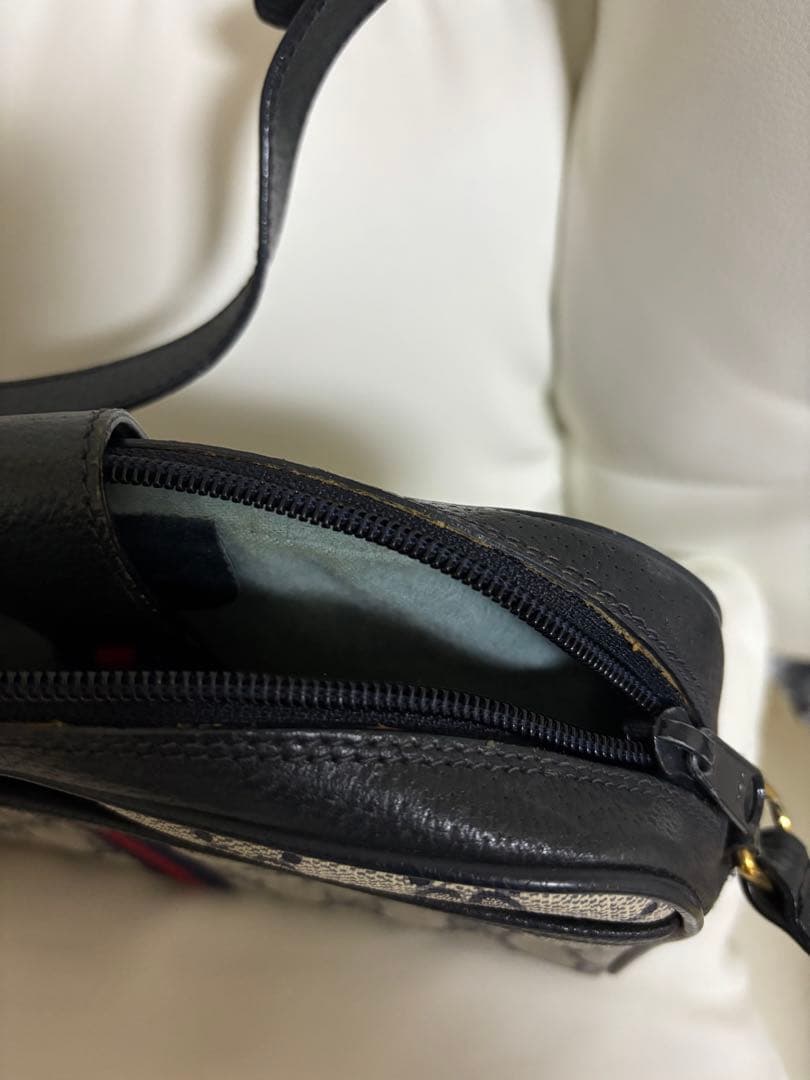 オールドグッチ シェリーライン GGスプリーム ショルダーバッグ