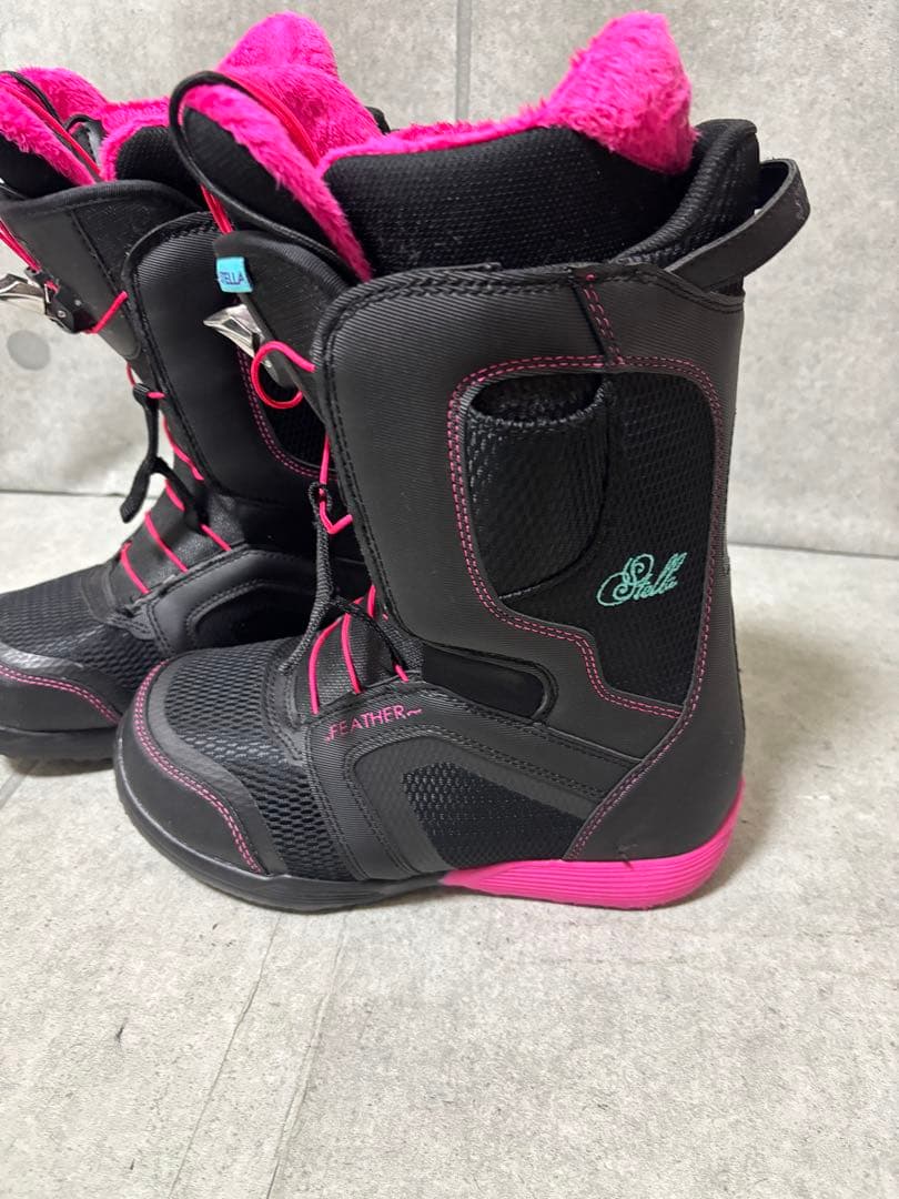 STELLA スノーボード 24センチ　レディース