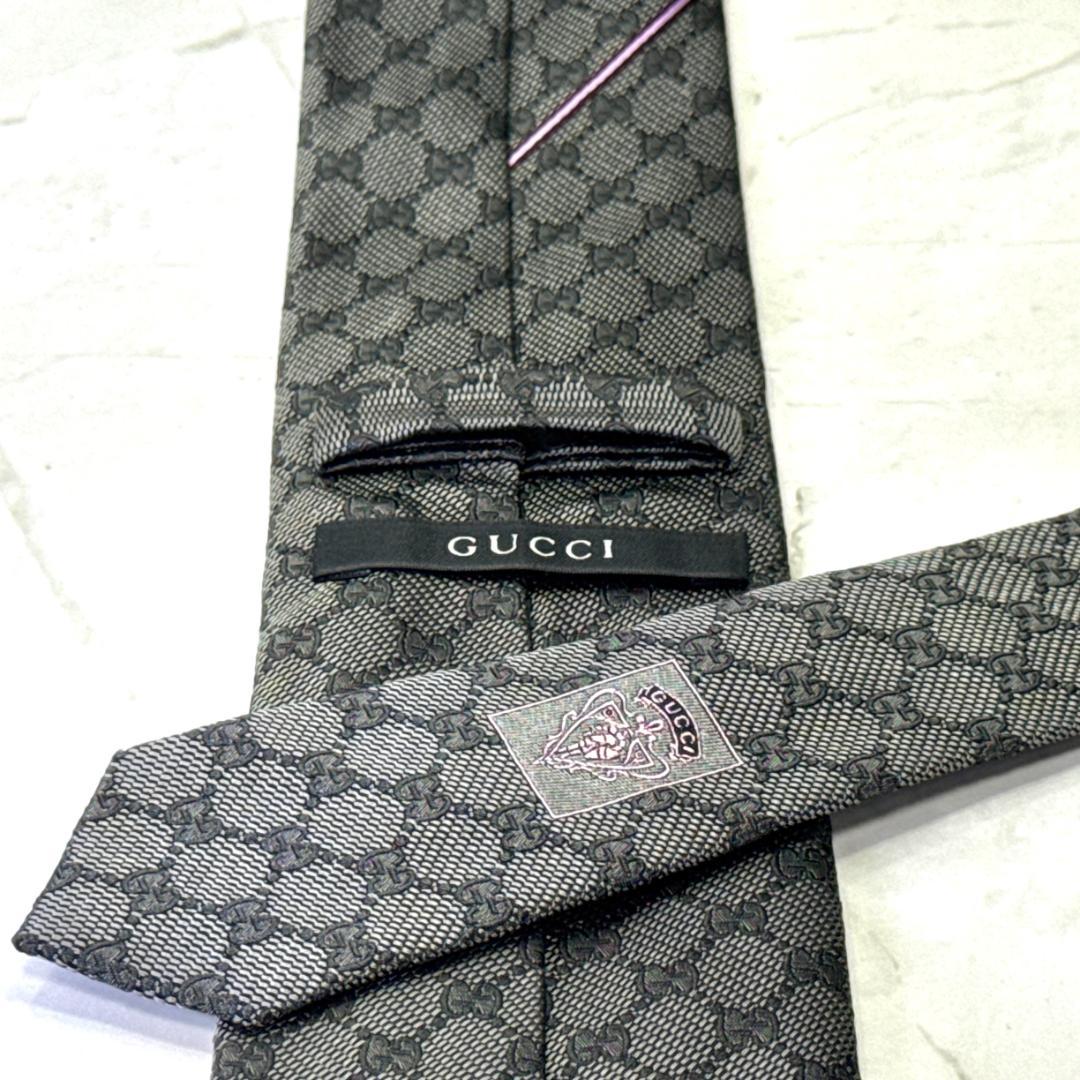☆即発 GUCCI GG柄 ボルドー×ピンクライン 高級 シルク ネクタイ 美品