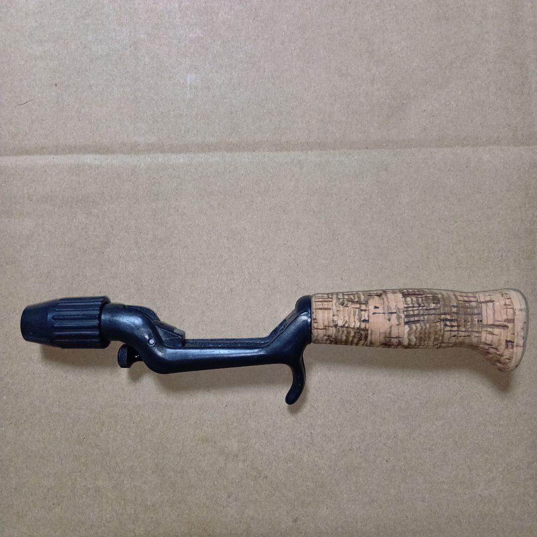 チャンピオングリップ　フェザーウェイト　コルクハンドル