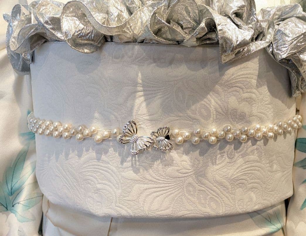 振袖フルセット9点 手描き 白 金彩 逸品 成人式