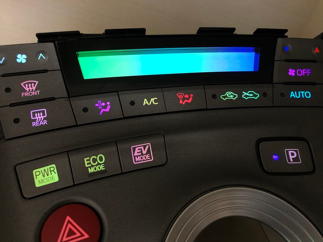パ*男様 自動色変化仕様　30プリウス　後期　エアコンパネル　シフトパネル　LE