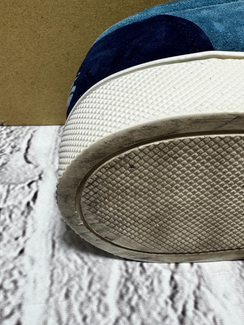 ボッテガヴェネタ　スニーカー　水色 ライトブルー　ｗ5025-1014-④ー①