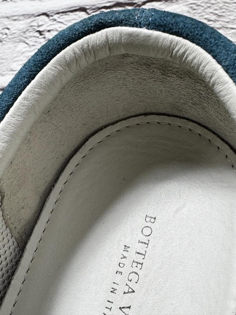 ボッテガヴェネタ　スニーカー　水色 ライトブルー　ｗ5025-1014-④ー①