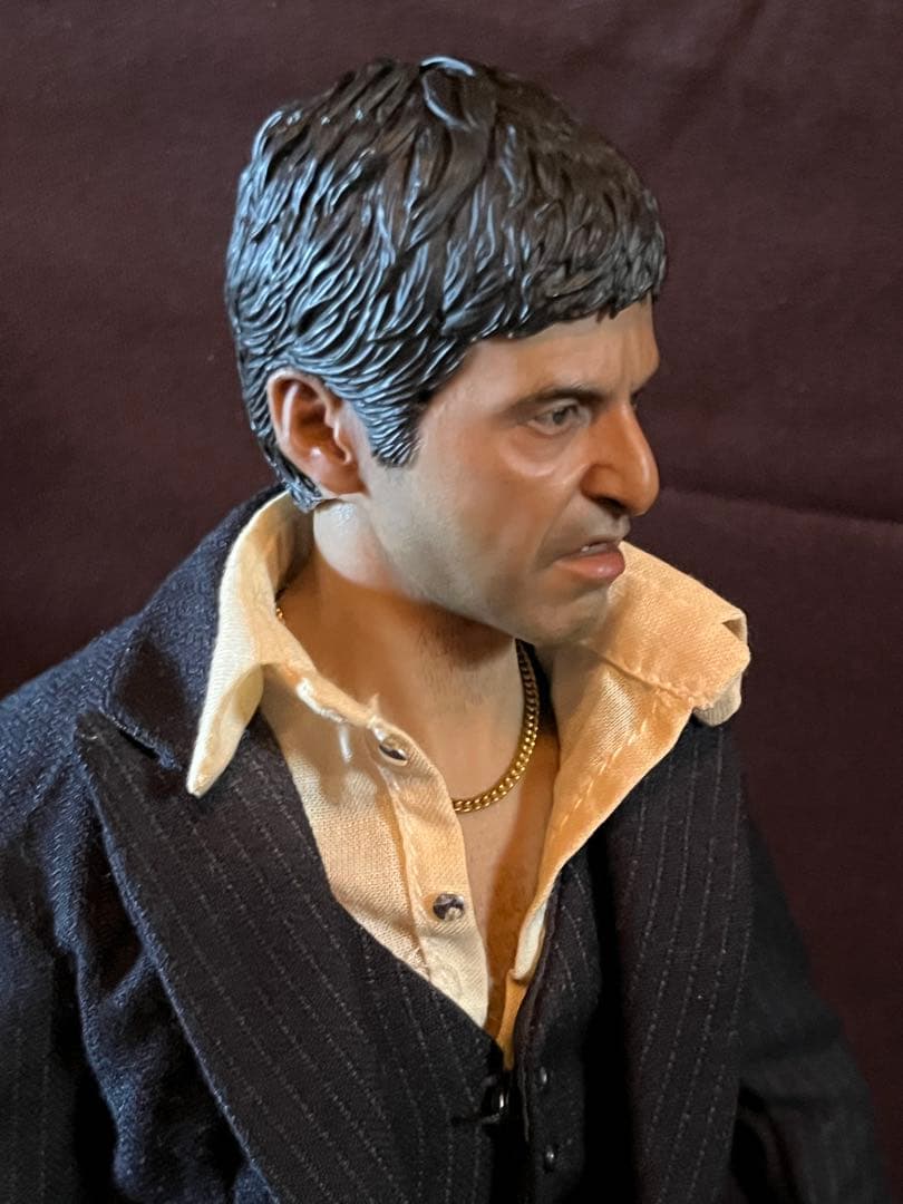 エンターベイ「スカーフェイス」1/6フィギュア　ウォー〜Ver