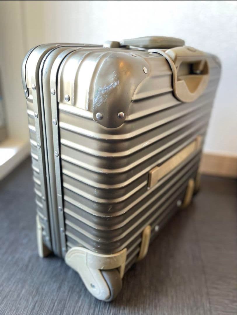【Hiro Ushi】RIMOWAビジネストローリー　トパーズ　チタニウム