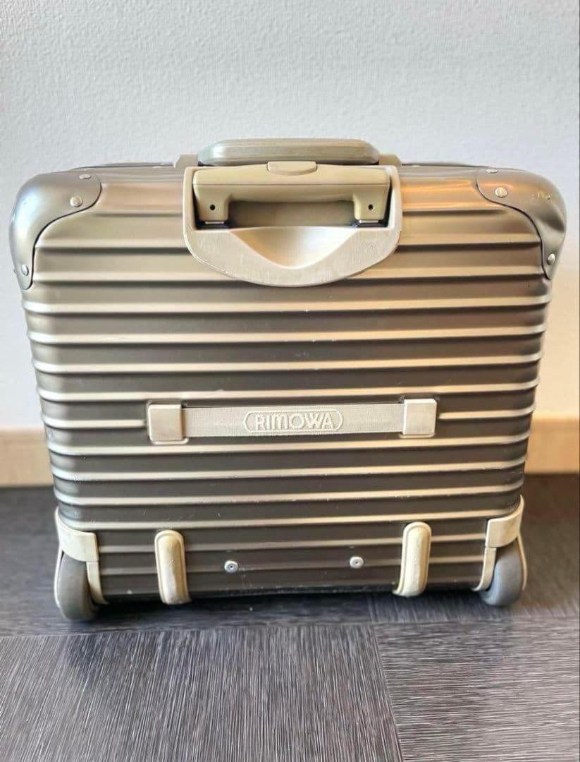 【Hiro Ushi】RIMOWAビジネストローリー　トパーズ　チタニウム