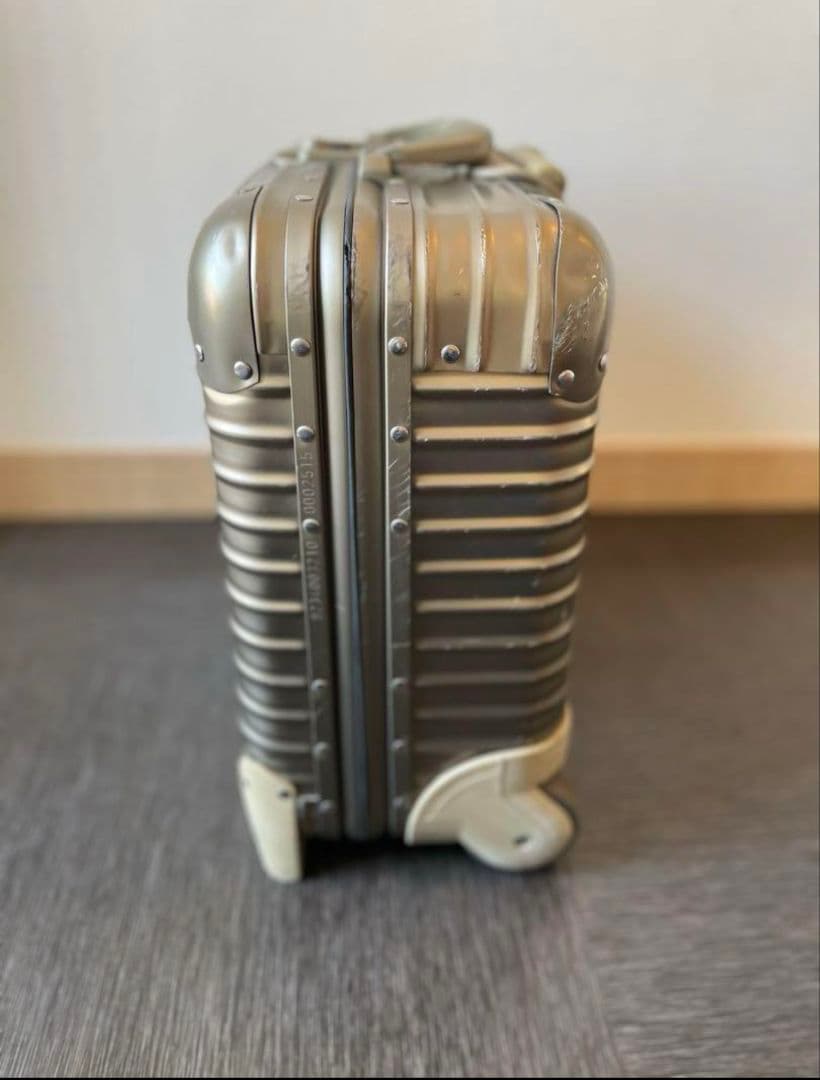 【Hiro Ushi】RIMOWAビジネストローリー　トパーズ　チタニウム