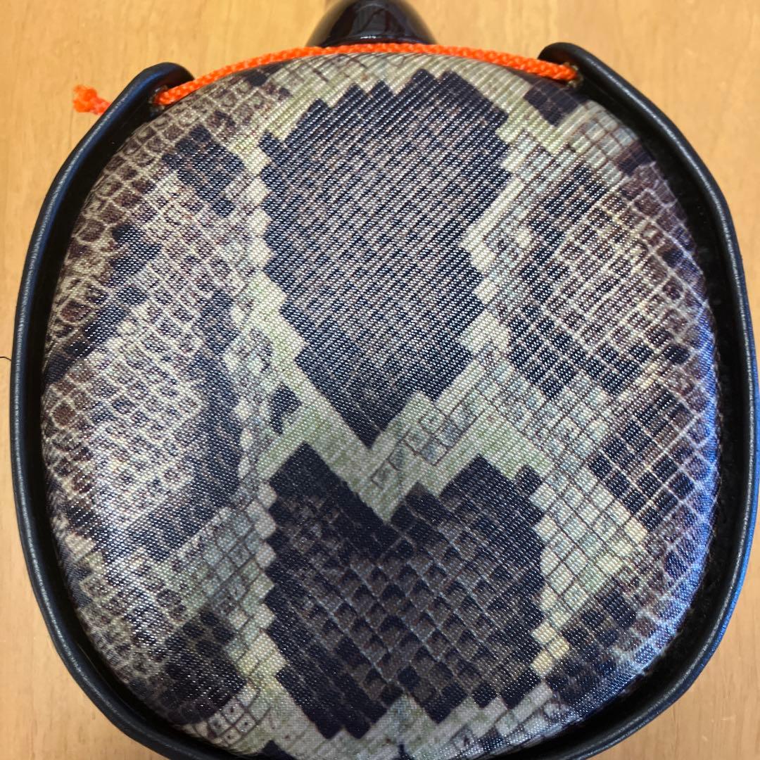 沖縄三味線　アルミハードケース付き　三線