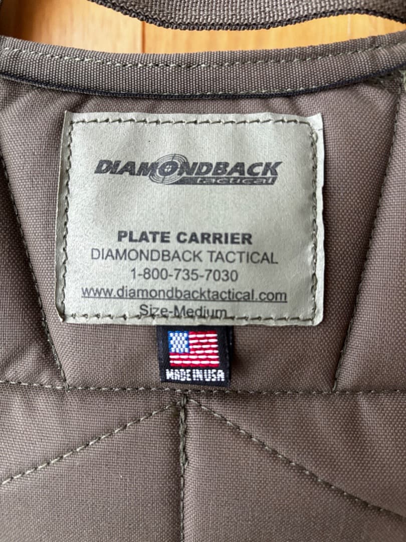 DAIAMOND BACK TACTICAL 　プレートキャリア