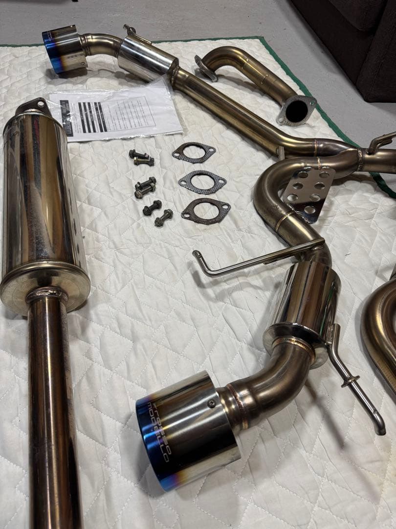 ロッソモデロ】マフラー　スイフトスポーツzc33s中間パイプ＆リアピースセット