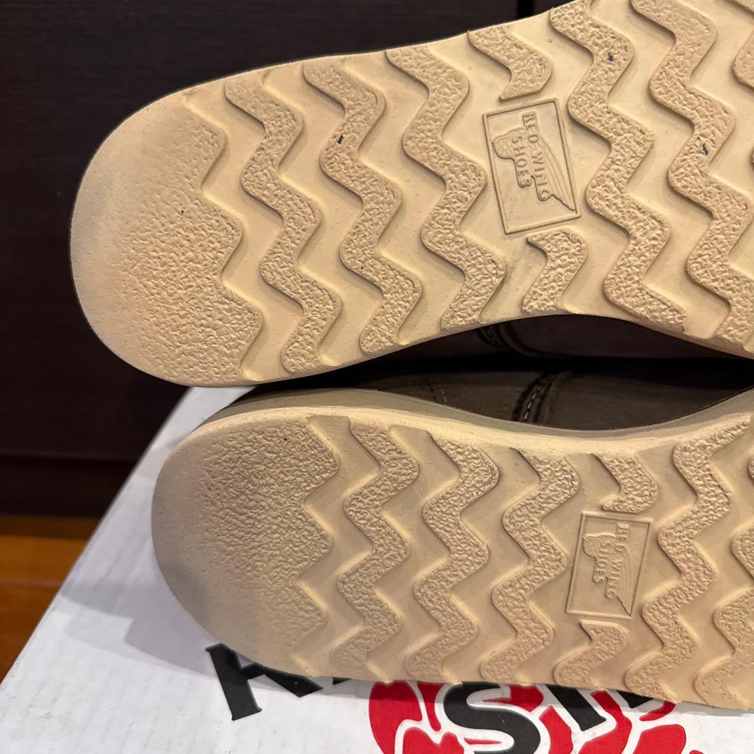 【良品•縦羽タグ•8EE】レッドウィング2877ヌバックレザー　グレージュ