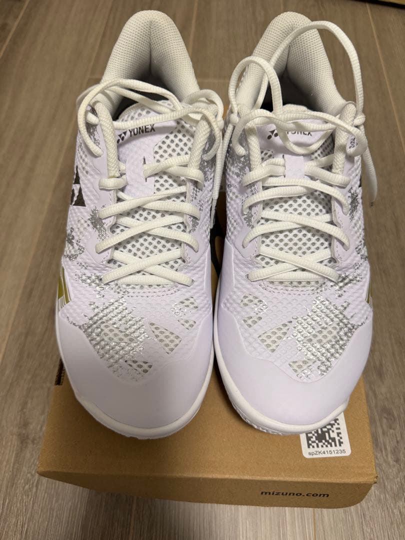 YONEX エクリプリション　バドミントンシューズ 25.5cm