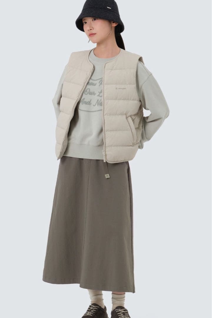 【Peak】ランドウィメンズ ライトウェイトダウンベスト 海外限定モデル