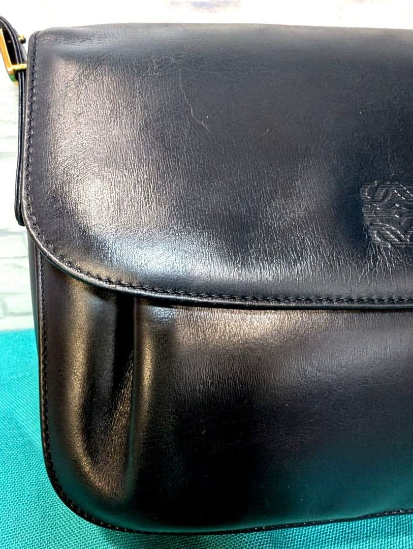 ✨売り切りセール❣♥美品♥ロエベ ショルダー アナグラム レザー LOEWE