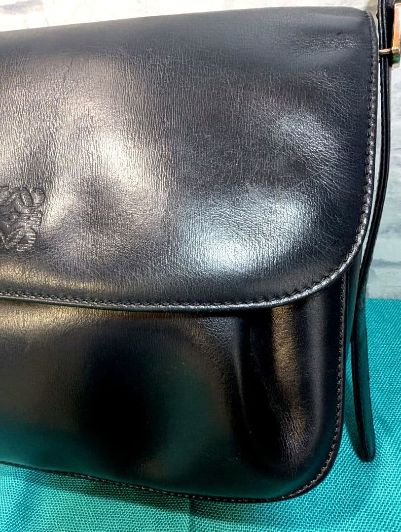 ✨売り切りセール❣♥美品♥ロエベ ショルダー アナグラム レザー LOEWE