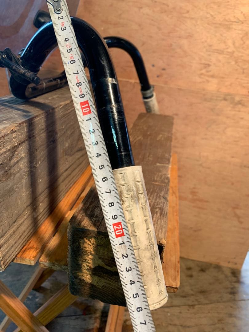 ハーレーダビッドソン純正ウインドシールドとハンドルセットとホワイトグリップ