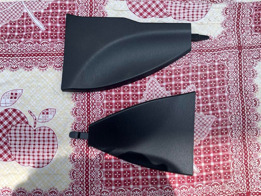 プリウス純正黒内装トリム