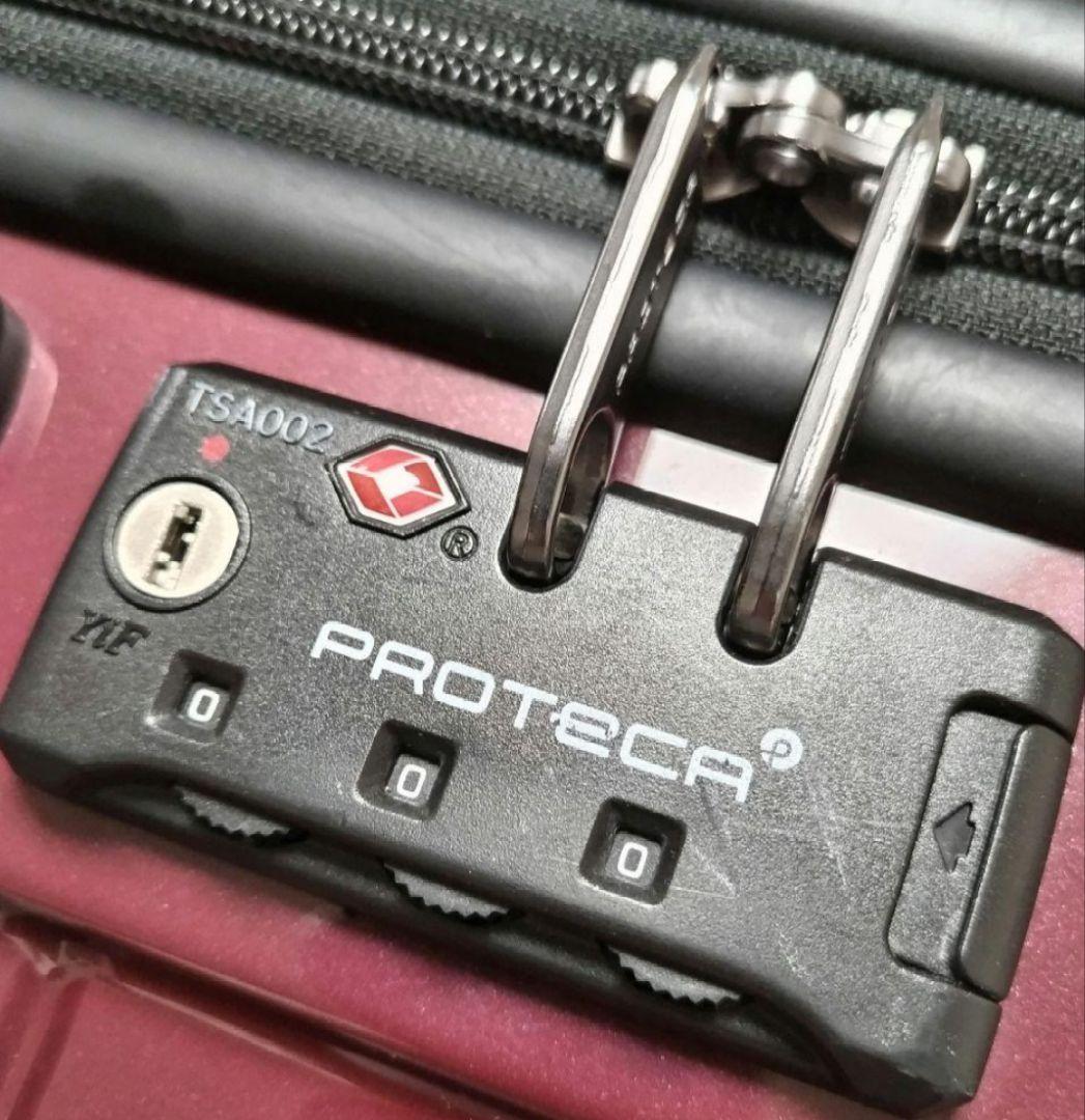 プロテカ　キャリーケース　スタリアV　53L　ディープレッド