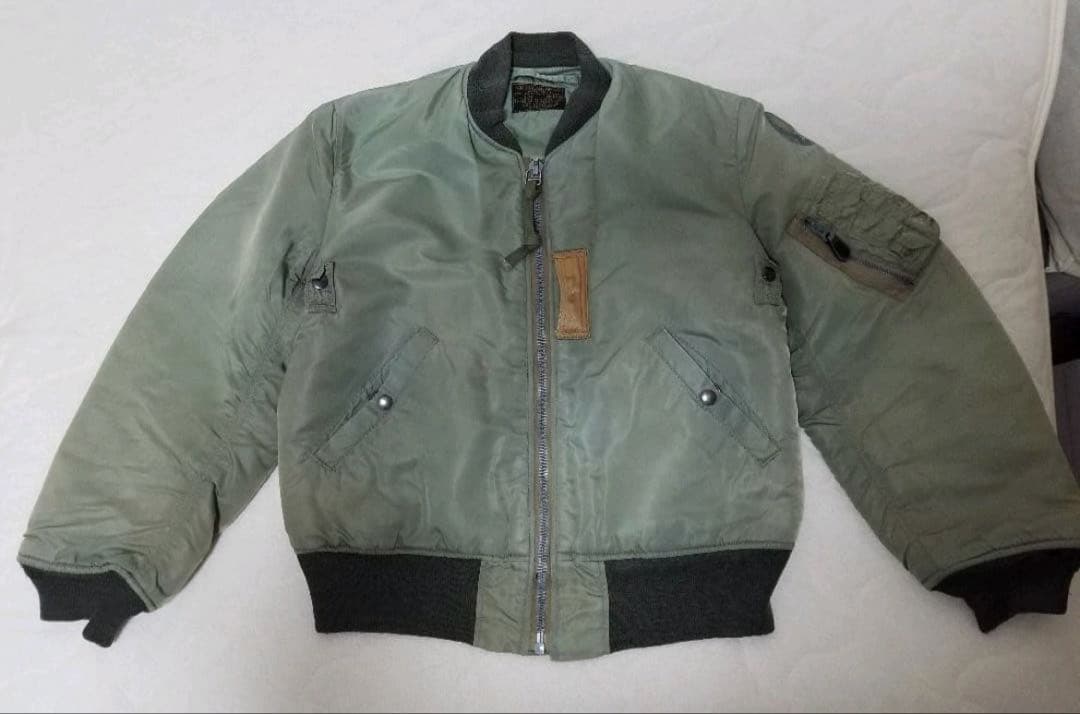 バズリクソンズ　MA1　サイズM