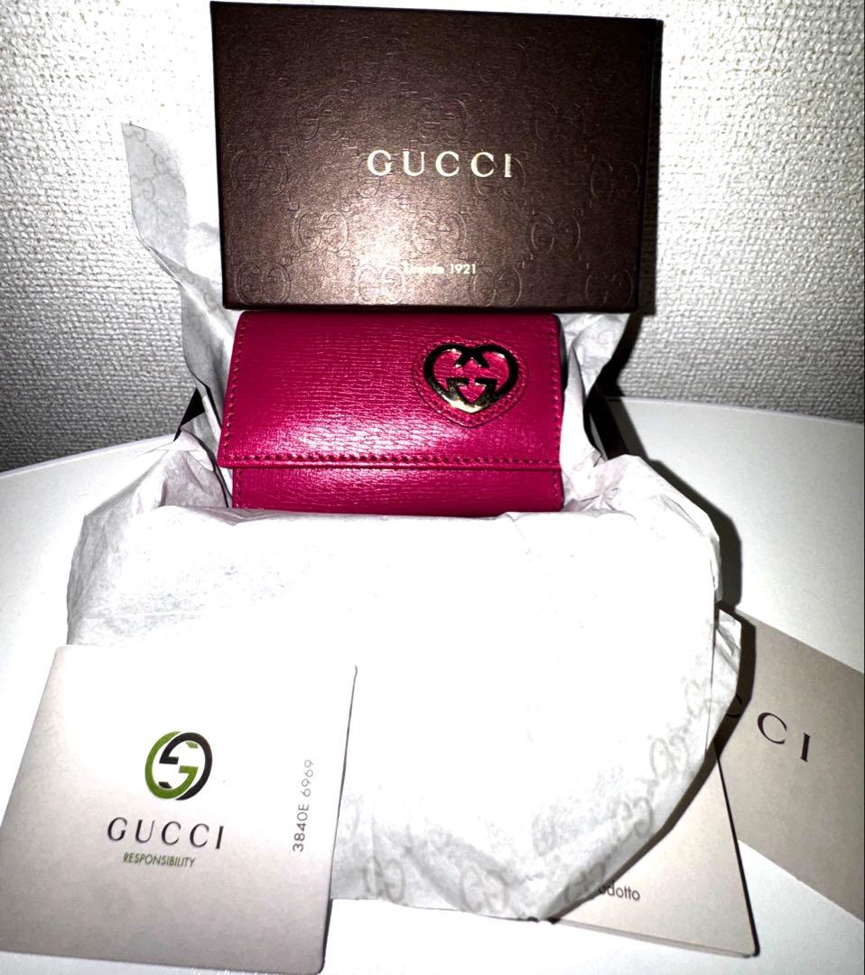 【新品未使用】価格交渉可GUCCI ピンク レザー キーケース