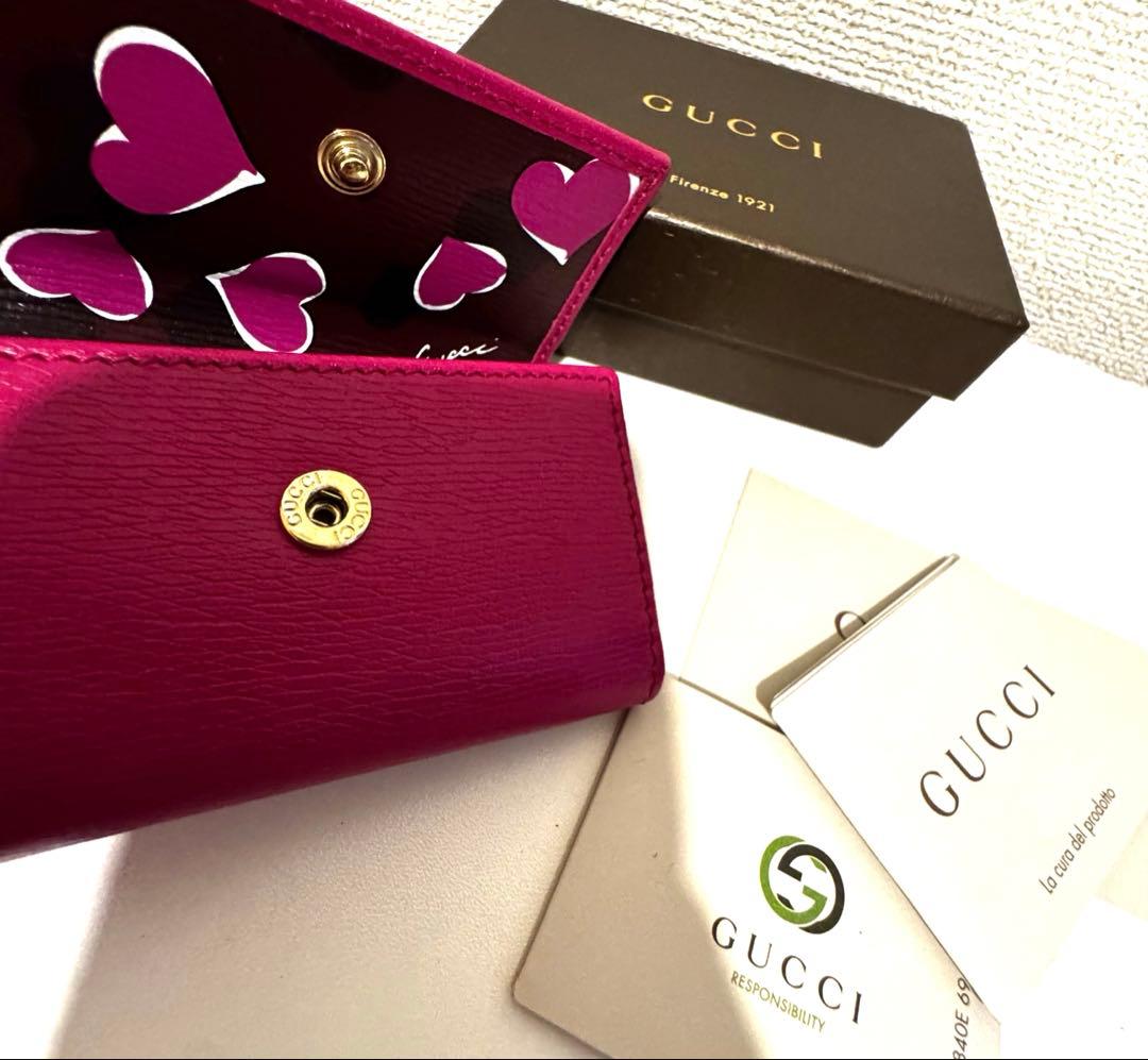 【新品未使用】価格交渉可GUCCI ピンク レザー キーケース