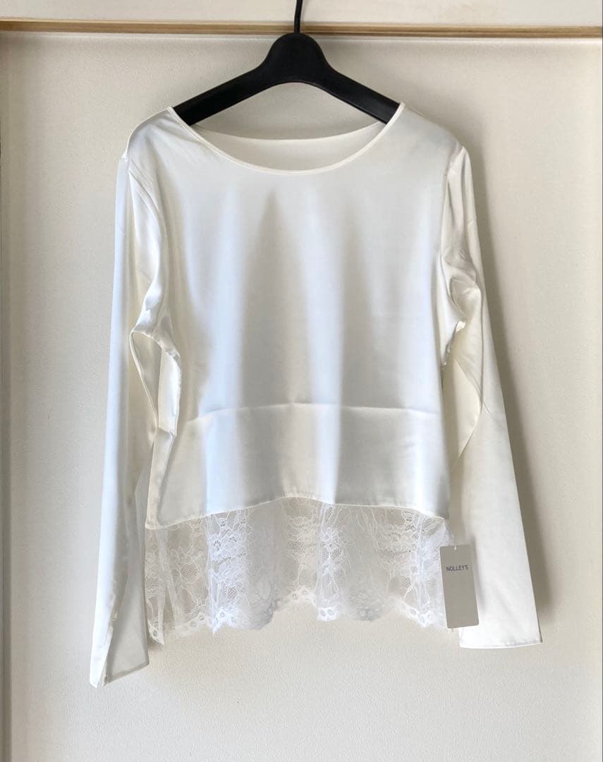 NOLLEY'S／ウォッシャブル裾レース2WAYオトナサテンブラウス