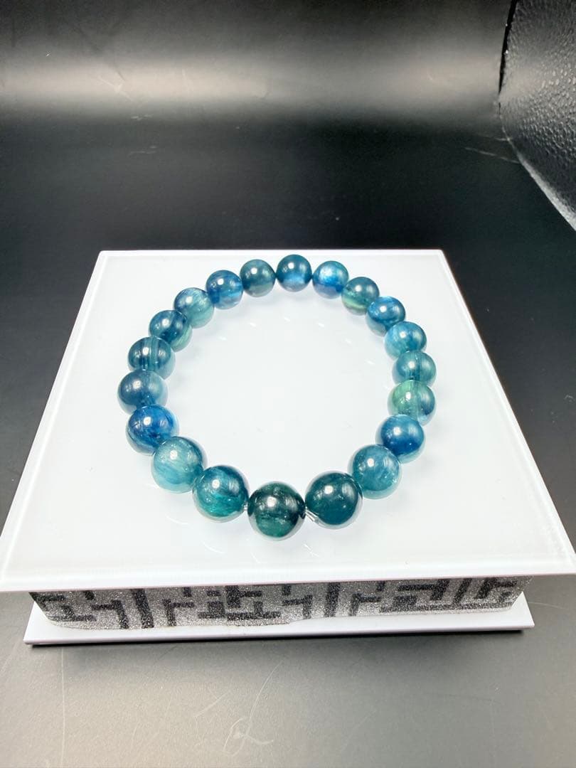 カイヤナイトブレスレット【天然石】