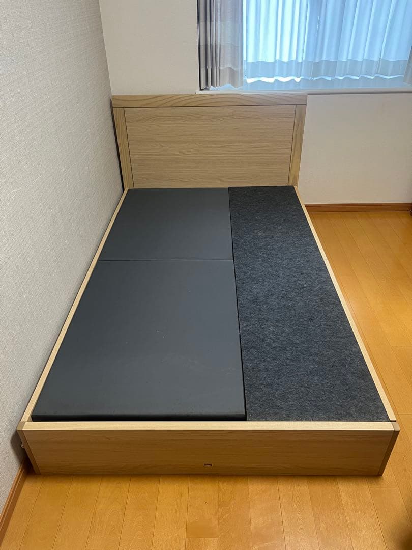 セミダブルベッドフレーム　シモンズ　シエラフラット【コナナ】