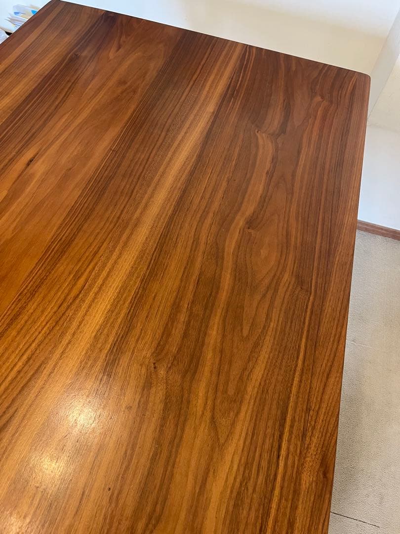 【ニトリ】ダイニングテーブル　ミドルブラウン　ウォールナット　150 たのめる便