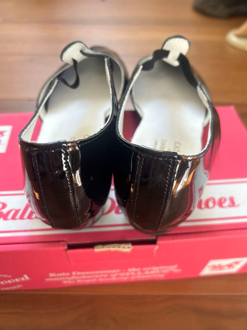 美品☆カットワース T字 ストラップシューズ レザー ゴム ブラック　サイズ6