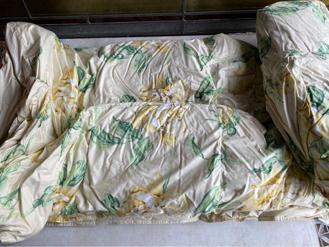 未使用 羽毛肌布団 寝具 インテリア 花柄 ダウン90% フェザー10%