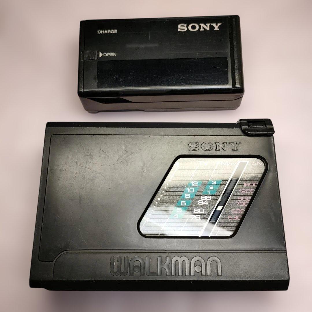 SONY CASSETTE PLAYER WM-F501 ジャンク ケース付