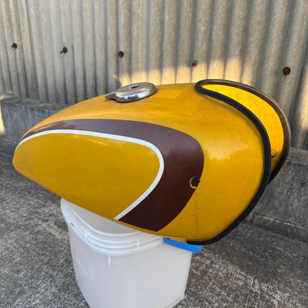 ヤマハ　sr400 タンク