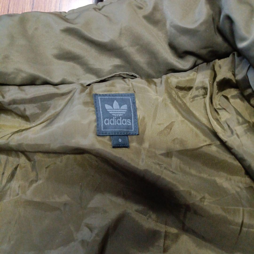 アディダスコート